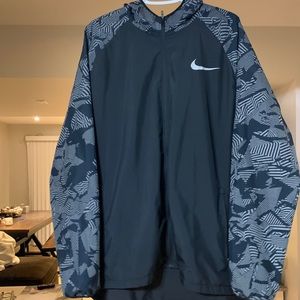 Nike running windbreaker